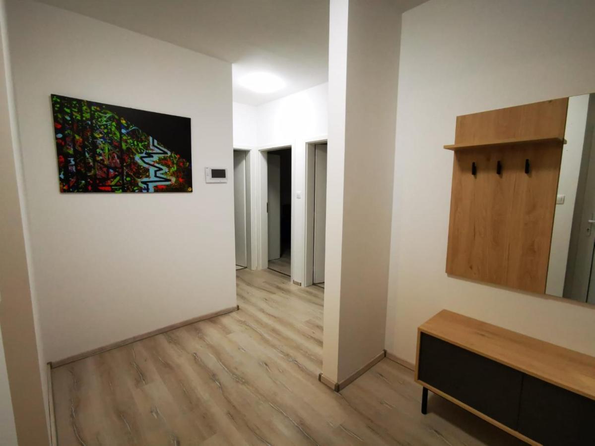 Apartamento Relax And Sun Dunajská Streda Exterior foto